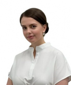 Хваткова (Тараканова) Юлия стоматолог