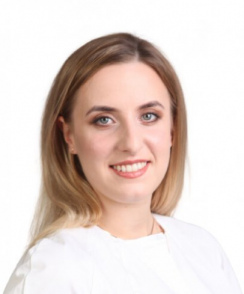 Комелькова Яна Андреевна стоматолог-хирург