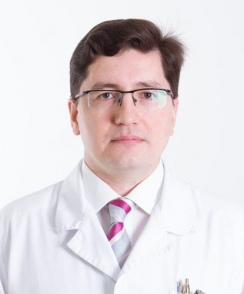 Аминов Владислав Вадимович кардиохирург