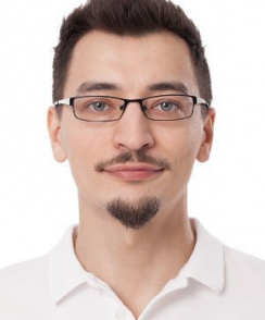 Лихачев Глеб Игоревич стоматолог